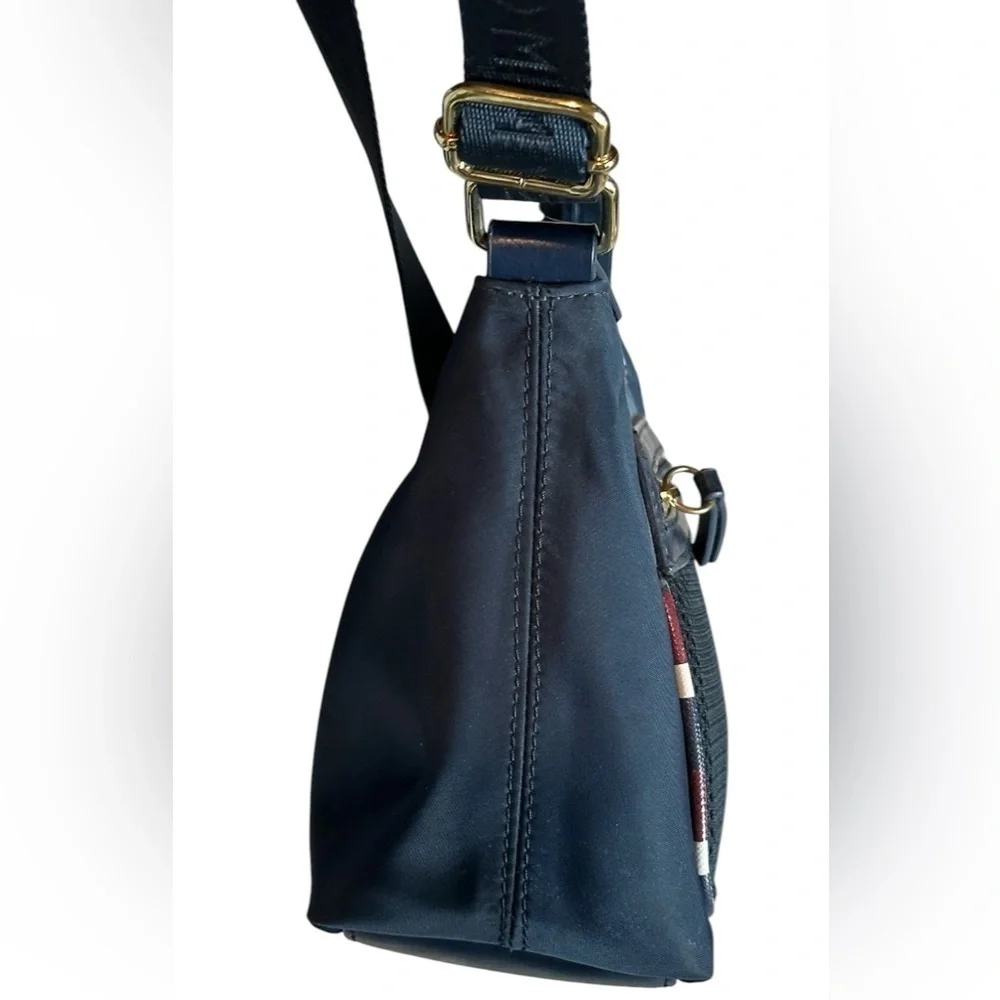 Hey Tommy Hilfiger black cross by bag